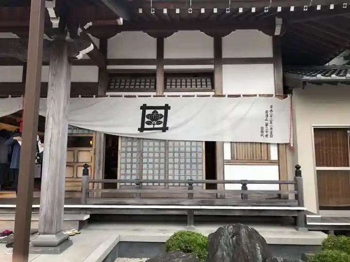 蓮久寺の本殿・本堂