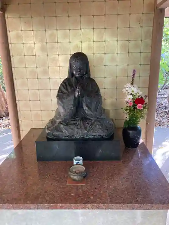 明王院(満願寺別院)の仏像