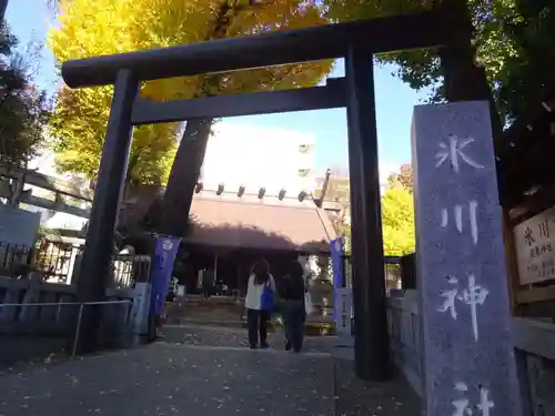 高円寺氷川神社の鳥居