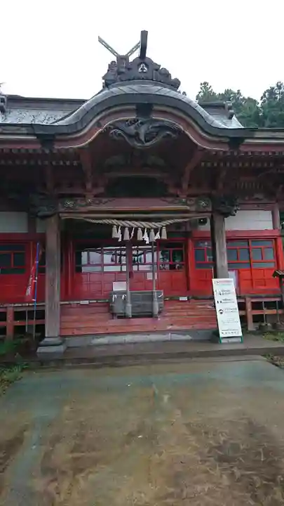 飯野川亀ヶ森八幡神社の本殿・本堂