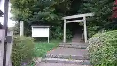 尾津神社の鳥居