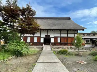 長勝寺の本殿・本堂