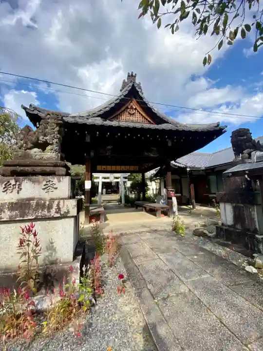 吒枳尼天(法伝寺)のその他建物