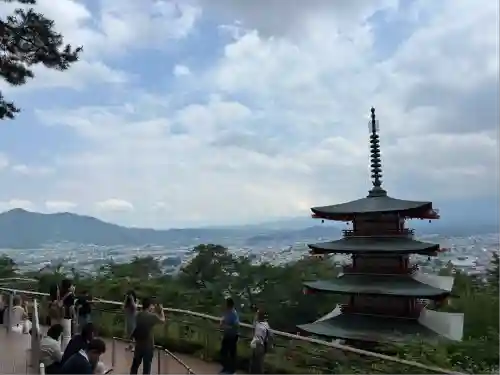 新倉富士浅間神社(山梨県)