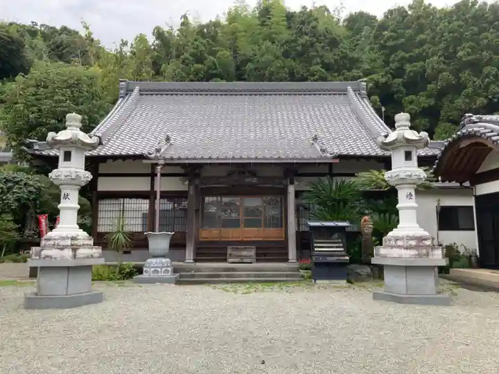東昌寺の本殿・本堂