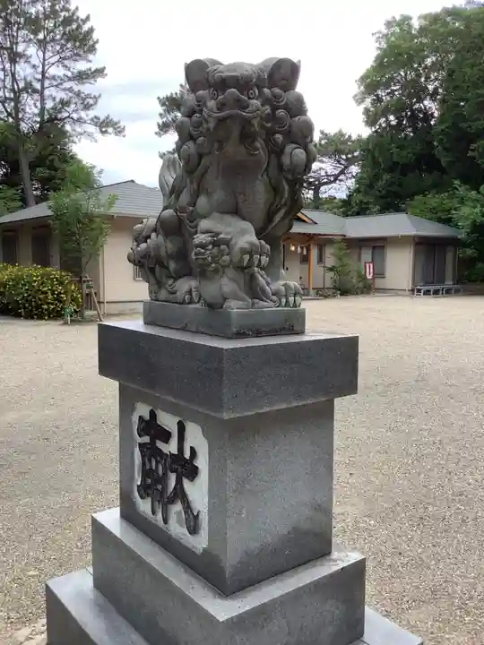 富部神社の狛犬