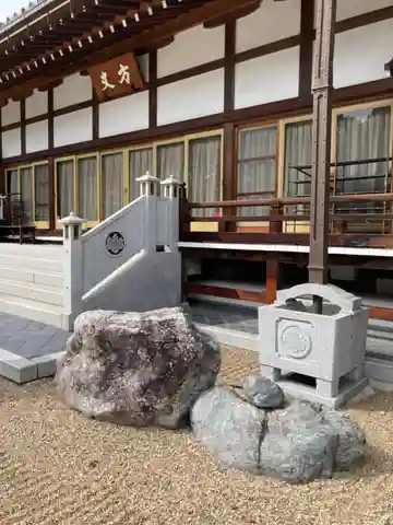 昌岩寺の本殿・本堂