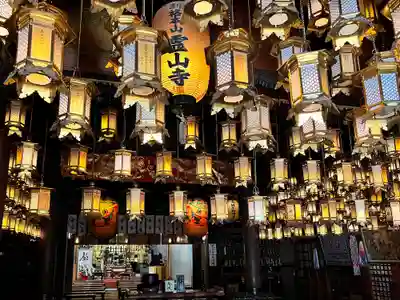 霊山寺の本殿・本堂