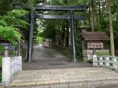 諏訪大社下社秋宮の鳥居