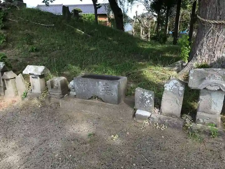 稲荷神社の手水舎