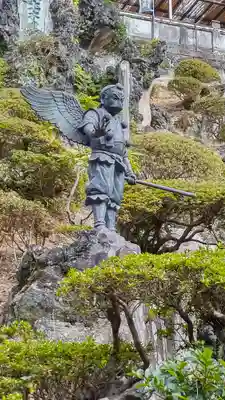 建長寺 半僧坊の像