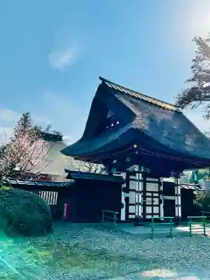 医王寺の{uncategorized: "未分類", other: "その他", undefined: "問題あり", building: "その他建物", grave: "お墓", sacred_gate: "鳥居", guardian: "狛犬", statue: "像", buddha: "仏像", history: "歴史", nature: "自然", garden: "庭園", animal: "動物", pagoda: "塔", temizu: "手水舎", mountain_gate: "山門・神門", sanctuary: "本殿・本堂", subordinate: "末社・摂社", art: "芸術", scenery: "景色", jizo: "地蔵", ema: "絵馬", goshuin: "御朱印", omikuji: "おみくじ", items: "授与品その他", amulet: "お守り", goshuincho: "御朱印帳", eats: "食事", festival: "お祭り", votive_dance: "神楽", shichigosan: "七五三参", wedding: "結婚式", experience: "体験その他", initially: "初詣", around: "周辺", anti_infection: "感染症対策"}