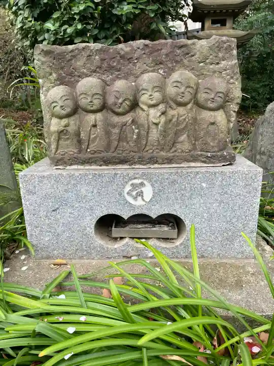 真福寺の{uncategorized: "未分類", other: "その他", undefined: "問題あり", building: "その他建物", grave: "お墓", sacred_gate: "鳥居", guardian: "狛犬", statue: "像", buddha: "仏像", history: "歴史", nature: "自然", garden: "庭園", animal: "動物", pagoda: "塔", temizu: "手水舎", mountain_gate: "山門・神門", sanctuary: "本殿・本堂", subordinate: "末社・摂社", art: "芸術", scenery: "景色", jizo: "地蔵", ema: "絵馬", goshuin: "御朱印", omikuji: "おみくじ", items: "授与品その他", amulet: "お守り", goshuincho: "御朱印帳", eats: "食事", festival: "お祭り", votive_dance: "神楽", shichigosan: "七五三参", wedding: "結婚式", experience: "体験その他", initially: "初詣", around: "周辺", anti_infection: "感染症対策"}