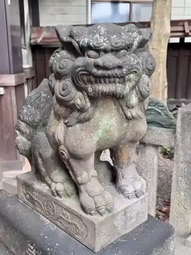 安井金比羅宮の{uncategorized: "未分類", other: "その他", undefined: "問題あり", building: "その他建物", grave: "お墓", sacred_gate: "鳥居", guardian: "狛犬", statue: "像", buddha: "仏像", history: "歴史", nature: "自然", garden: "庭園", animal: "動物", pagoda: "塔", temizu: "手水舎", mountain_gate: "山門・神門", sanctuary: "本殿・本堂", subordinate: "末社・摂社", art: "芸術", scenery: "景色", jizo: "地蔵", ema: "絵馬", goshuin: "御朱印", omikuji: "おみくじ", items: "授与品その他", amulet: "お守り", goshuincho: "御朱印帳", eats: "食事", festival: "お祭り", votive_dance: "神楽", shichigosan: "七五三参", wedding: "結婚式", experience: "体験その他", initially: "初詣", around: "周辺", anti_infection: "感染症対策"}