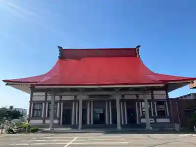 本願寺帯広別院の本殿・本堂