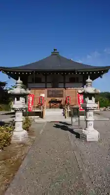 西光寺の本殿・本堂