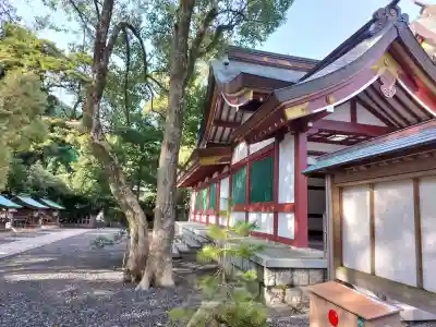 氣比神宮の{uncategorized: "未分類", other: "その他", undefined: "問題あり", building: "その他建物", grave: "お墓", sacred_gate: "鳥居", guardian: "狛犬", statue: "像", buddha: "仏像", history: "歴史", nature: "自然", garden: "庭園", animal: "動物", pagoda: "塔", temizu: "手水舎", mountain_gate: "山門・神門", sanctuary: "本殿・本堂", subordinate: "末社・摂社", art: "芸術", scenery: "景色", jizo: "地蔵", ema: "絵馬", goshuin: "御朱印", omikuji: "おみくじ", items: "授与品その他", amulet: "お守り", goshuincho: "御朱印帳", eats: "食事", festival: "お祭り", votive_dance: "神楽", shichigosan: "七五三参", wedding: "結婚式", experience: "体験その他", initially: "初詣", around: "周辺", anti_infection: "感染症対策"}