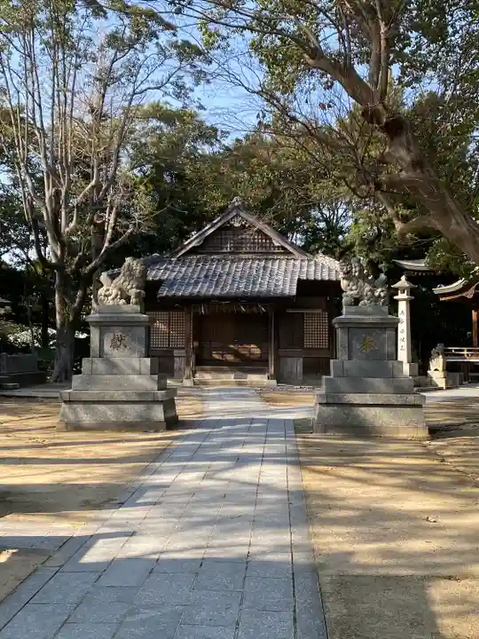 八剣神社の本殿・本堂