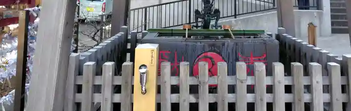 滝野川八幡神社の{uncategorized: "未分類", other: "その他", undefined: "問題あり", building: "その他建物", grave: "お墓", sacred_gate: "鳥居", guardian: "狛犬", statue: "像", buddha: "仏像", history: "歴史", nature: "自然", garden: "庭園", animal: "動物", pagoda: "塔", temizu: "手水舎", mountain_gate: "山門・神門", sanctuary: "本殿・本堂", subordinate: "末社・摂社", art: "芸術", scenery: "景色", jizo: "地蔵", ema: "絵馬", goshuin: "御朱印", omikuji: "おみくじ", items: "授与品その他", amulet: "お守り", goshuincho: "御朱印帳", eats: "食事", festival: "お祭り", votive_dance: "神楽", shichigosan: "七五三参", wedding: "結婚式", experience: "体験その他", initially: "初詣", around: "周辺", anti_infection: "感染症対策"}