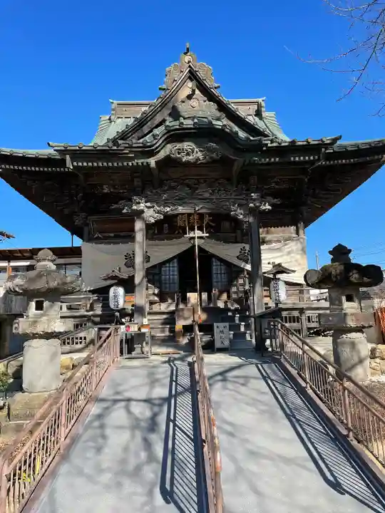 秩父札所十三番 慈眼寺の本殿・本堂