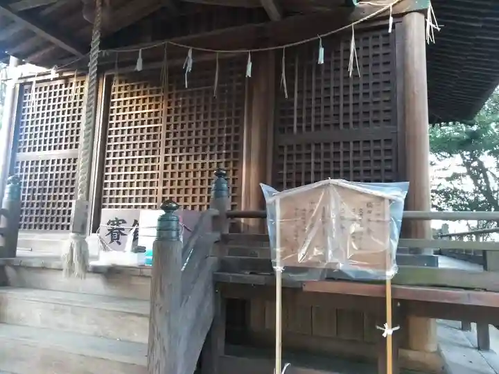 白髭神社の本殿・本堂