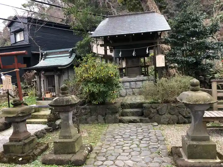 御霊神社の末社・摂社