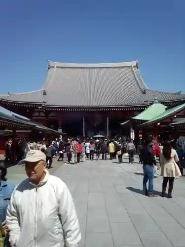 浅草寺の本殿・本堂