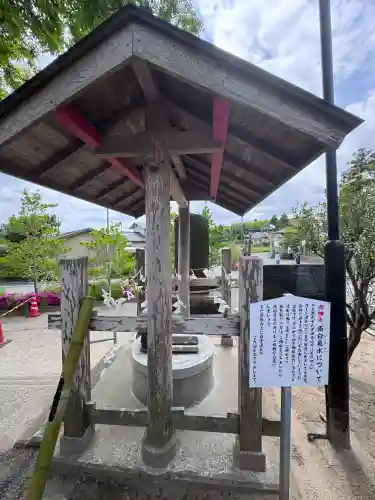 白子神社の{uncategorized: "未分類", other: "その他", undefined: "問題あり", building: "その他建物", grave: "お墓", sacred_gate: "鳥居", guardian: "狛犬", statue: "像", buddha: "仏像", history: "歴史", nature: "自然", garden: "庭園", animal: "動物", pagoda: "塔", temizu: "手水舎", mountain_gate: "山門・神門", sanctuary: "本殿・本堂", subordinate: "末社・摂社", art: "芸術", scenery: "景色", jizo: "地蔵", ema: "絵馬", goshuin: "御朱印", omikuji: "おみくじ", items: "授与品その他", amulet: "お守り", goshuincho: "御朱印帳", eats: "食事", festival: "お祭り", votive_dance: "神楽", shichigosan: "七五三参", wedding: "結婚式", experience: "体験その他", initially: "初詣", around: "周辺", anti_infection: "感染症対策"}