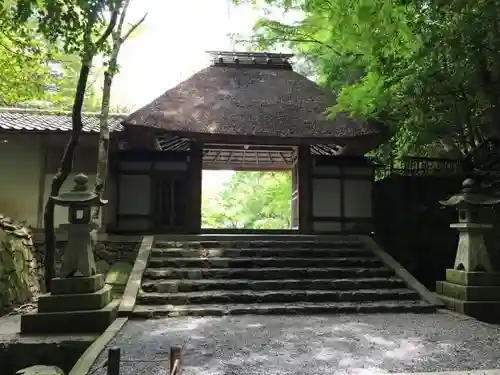 法然院の山門・神門