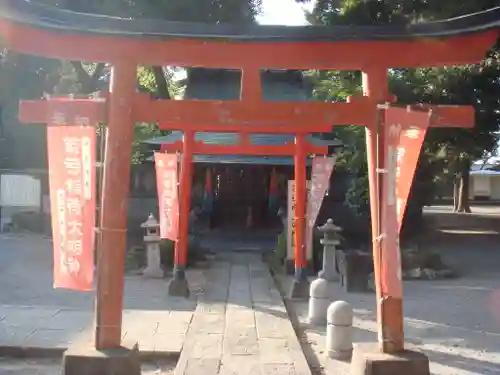 箭弓稲荷神社の末社