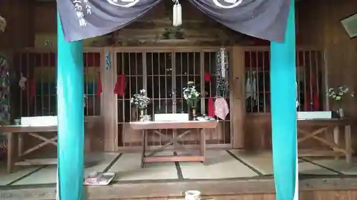 平堀延命地蔵尊の本殿・本堂