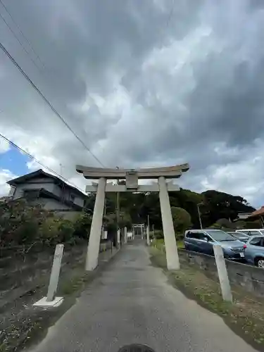 白髭神社の鳥居