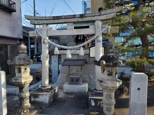 津島神社の鳥居