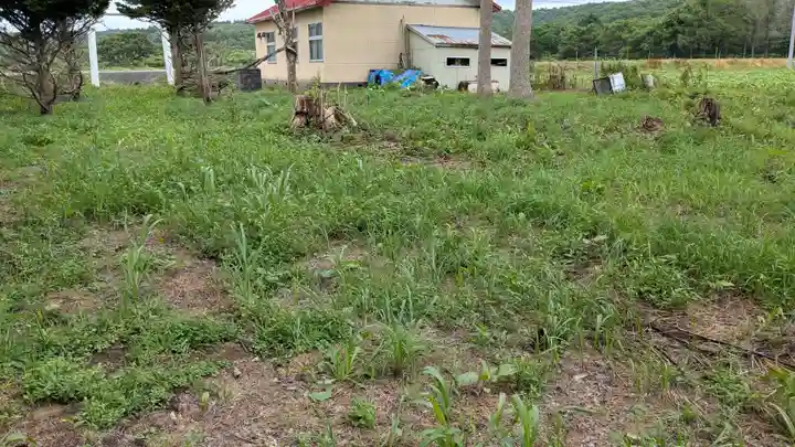 歌越神社(共成神社)の庭園