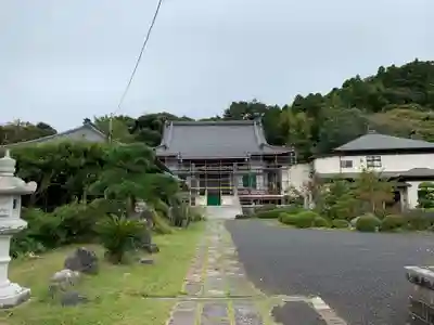 坂水寺の本殿・本堂