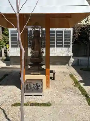 神宮寺の{uncategorized: "未分類", other: "その他", undefined: "問題あり", building: "その他建物", grave: "お墓", sacred_gate: "鳥居", guardian: "狛犬", statue: "像", buddha: "仏像", history: "歴史", nature: "自然", garden: "庭園", animal: "動物", pagoda: "塔", temizu: "手水舎", mountain_gate: "山門・神門", sanctuary: "本殿・本堂", subordinate: "末社・摂社", art: "芸術", scenery: "景色", jizo: "地蔵", ema: "絵馬", goshuin: "御朱印", omikuji: "おみくじ", items: "授与品その他", amulet: "お守り", goshuincho: "御朱印帳", eats: "食事", festival: "お祭り", votive_dance: "神楽", shichigosan: "七五三参", wedding: "結婚式", experience: "体験その他", initially: "初詣", around: "周辺", anti_infection: "感染症対策"}