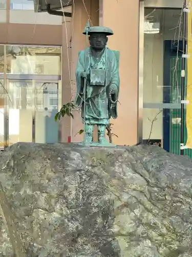 眞性寺の{uncategorized: "未分類", other: "その他", undefined: "問題あり", building: "その他建物", grave: "お墓", sacred_gate: "鳥居", guardian: "狛犬", statue: "像", buddha: "仏像", history: "歴史", nature: "自然", garden: "庭園", animal: "動物", pagoda: "塔", temizu: "手水舎", mountain_gate: "山門・神門", sanctuary: "本殿・本堂", subordinate: "末社・摂社", art: "芸術", scenery: "景色", jizo: "地蔵", ema: "絵馬", goshuin: "御朱印", omikuji: "おみくじ", items: "授与品その他", amulet: "お守り", goshuincho: "御朱印帳", eats: "食事", festival: "お祭り", votive_dance: "神楽", shichigosan: "七五三参", wedding: "結婚式", experience: "体験その他", initially: "初詣", around: "周辺", anti_infection: "感染症対策"}