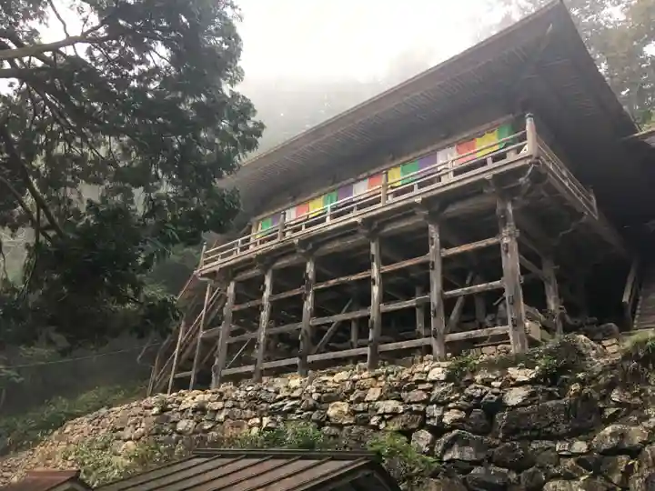 日龍峯寺(高澤観音)(美濃清水)の本殿・本堂