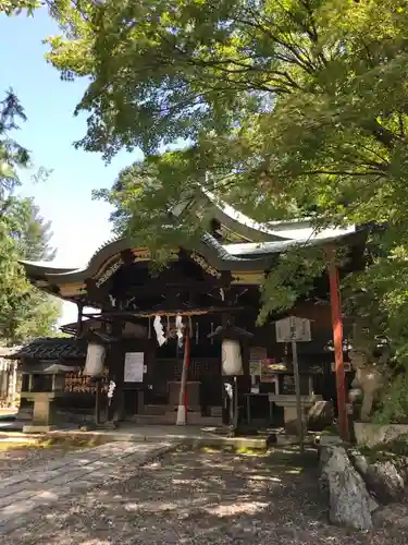 粟田神社の本殿・本堂