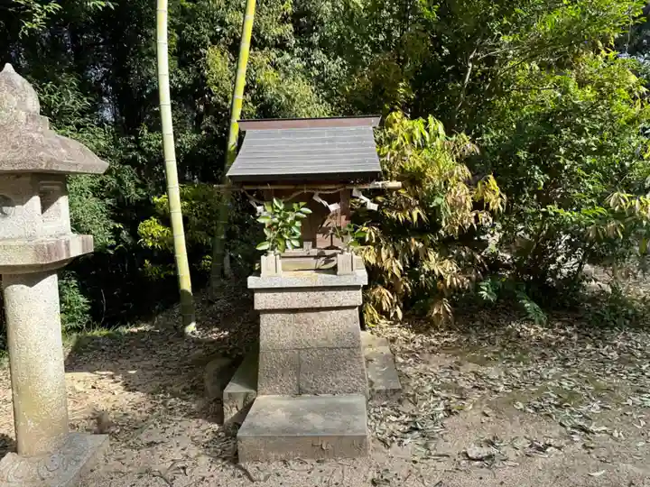 国府神社の末社・摂社