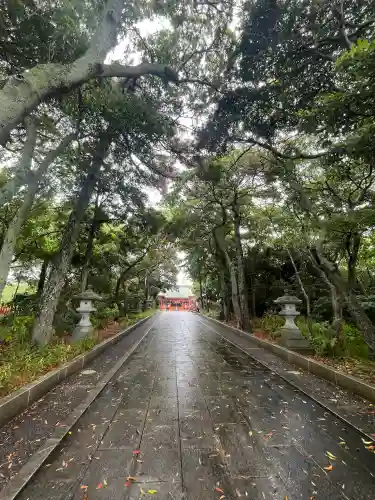 鶴峰八幡神社の{uncategorized: "未分類", other: "その他", undefined: "問題あり", building: "その他建物", grave: "お墓", sacred_gate: "鳥居", guardian: "狛犬", statue: "像", buddha: "仏像", history: "歴史", nature: "自然", garden: "庭園", animal: "動物", pagoda: "塔", temizu: "手水舎", mountain_gate: "山門・神門", sanctuary: "本殿・本堂", subordinate: "末社・摂社", art: "芸術", scenery: "景色", jizo: "地蔵", ema: "絵馬", goshuin: "御朱印", omikuji: "おみくじ", items: "授与品その他", amulet: "お守り", goshuincho: "御朱印帳", eats: "食事", festival: "お祭り", votive_dance: "神楽", shichigosan: "七五三参", wedding: "結婚式", experience: "体験その他", initially: "初詣", around: "周辺", anti_infection: "感染症対策"}
