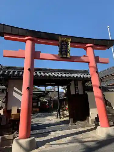 御霊神社の鳥居