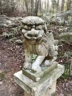 坂手神社の狛犬