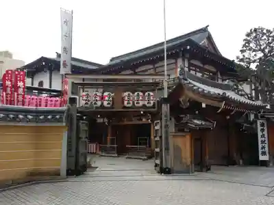 中山寺の山門・神門