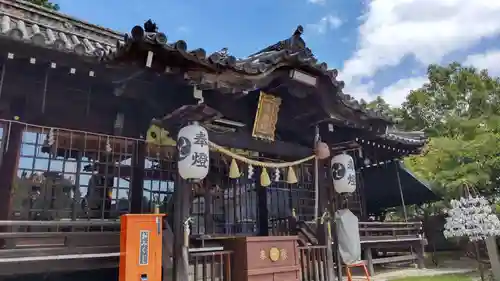 厄神社の本殿