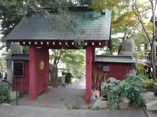 善養寺（善養密寺）の山門