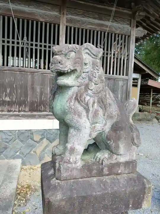 春日神社の狛犬