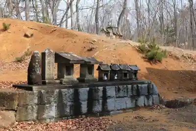 三渡神社の末社・摂社