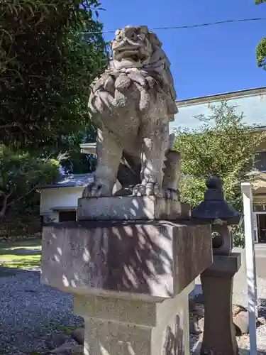 草薙神社の狛犬