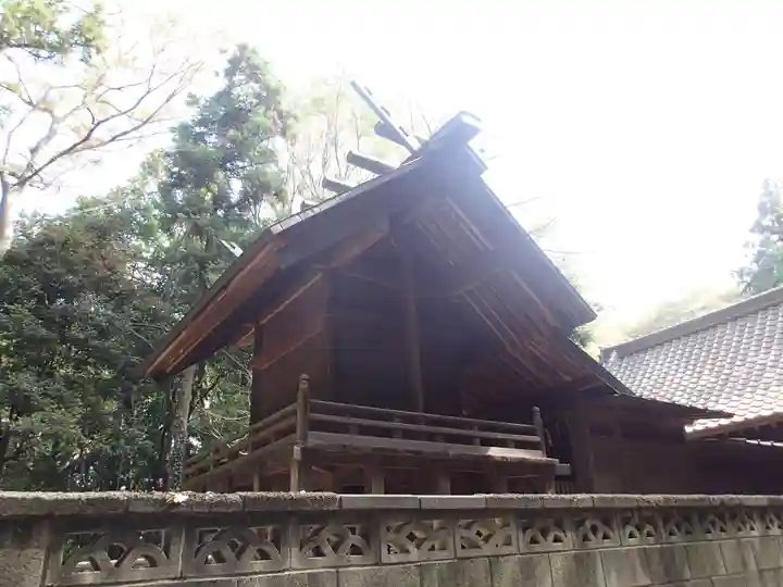 茂侶神社(三輪茂侶神社)の本殿・本堂